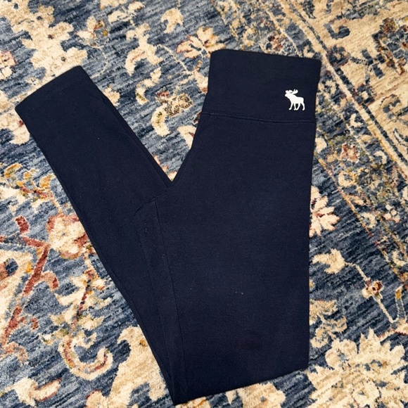Abercrombie kids Abercrombie & fitch navy blue girls/youth/kids leggings 9/10 - Picture 1 of 15